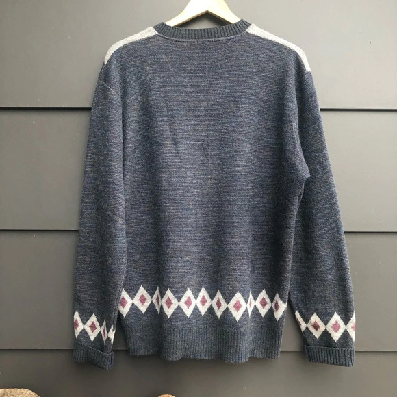 Vintage V-Neck Sweater - Diamond Pattern - lightweight knit  - two tone - L - Picture 2 of 4